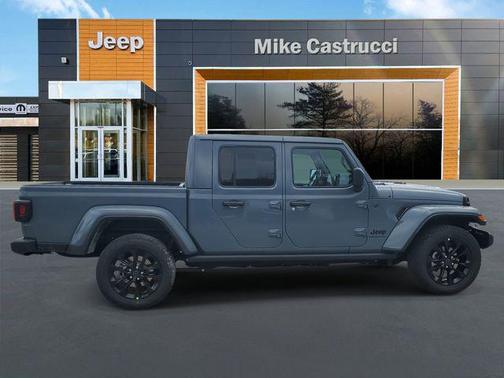 2025 Jeep Gladiator Nighthawk
