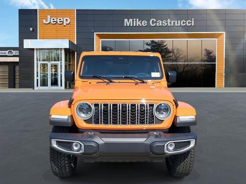 2025 Jeep Wrangler 4-Door Sahara 4x4
