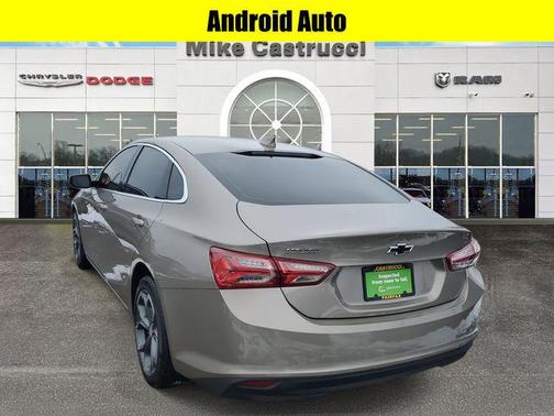 2022 Chevrolet Malibu FWD LT