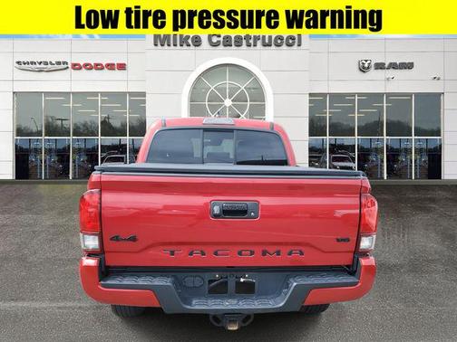 2022 Toyota Tacoma SR