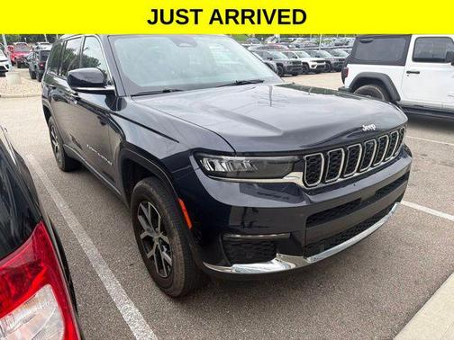 Midnight Sky 2023 Jeep Grand Cherokee L Limited