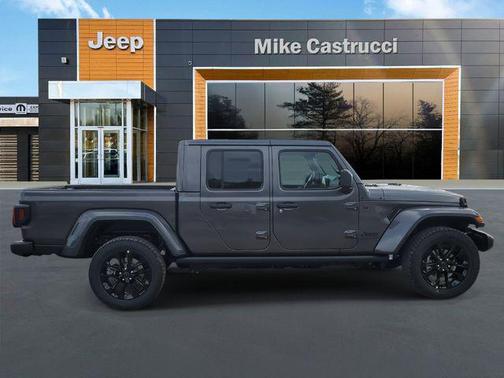 2025 Jeep Gladiator Nighthawk