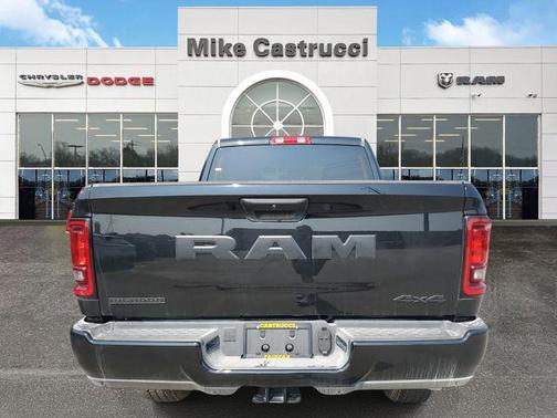 2025 RAM 2500 Big Horn Crew Cab 4x4 6'4' Box