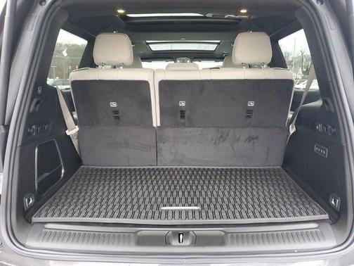 2025 Jeep Wagoneer Series II Overland 4x4