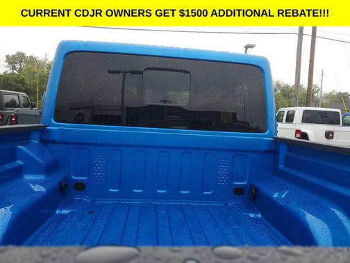 2025 Jeep Gladiator Sport