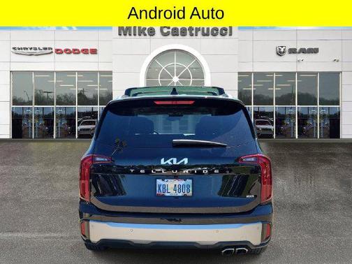 Ebony Black 2023 Kia Telluride S