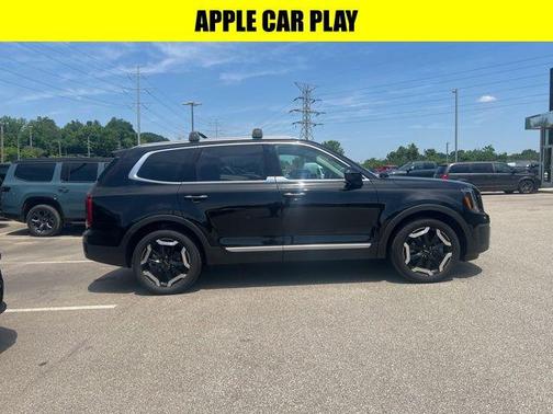 Ebony Black 2023 Kia Telluride S