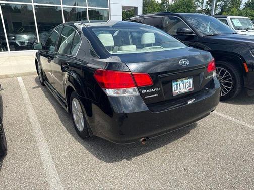 Crystal Black Silica 2010 Subaru Legacy Premium