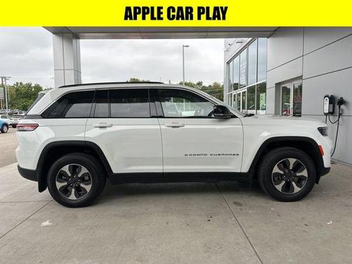 2022 Jeep Grand Cherokee 4xe Base