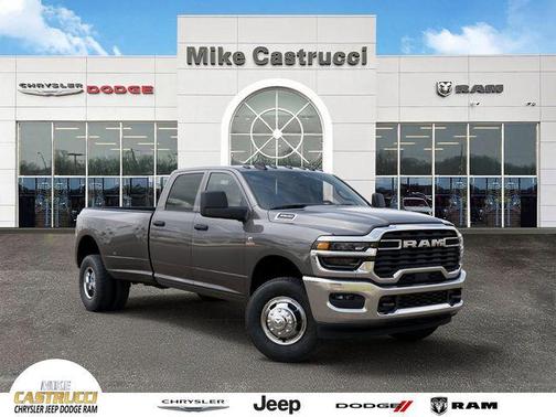 Granite Crystal Metallic Clearcoat 2026 RAM 3500 Tradesman Crew Cab 4x4 8' Box