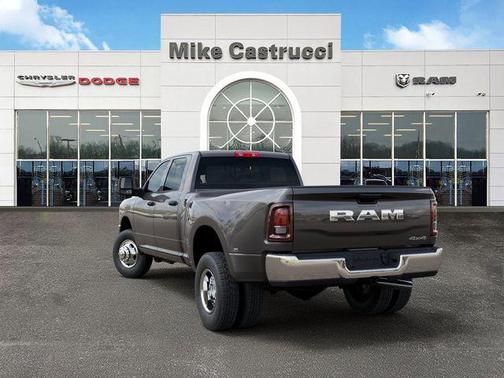 Granite Crystal Metallic Clearcoat 2026 RAM 3500 Tradesman Crew Cab 4x4 8' Box