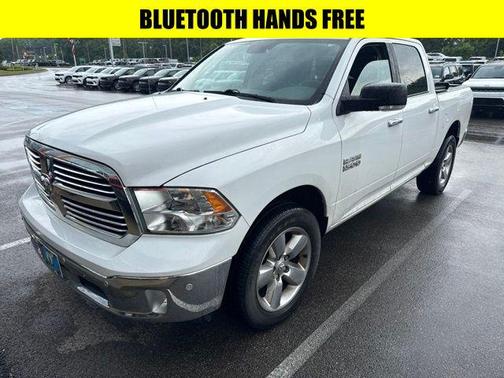 Bright White Clearcoat 2018 RAM 1500 Big Horn