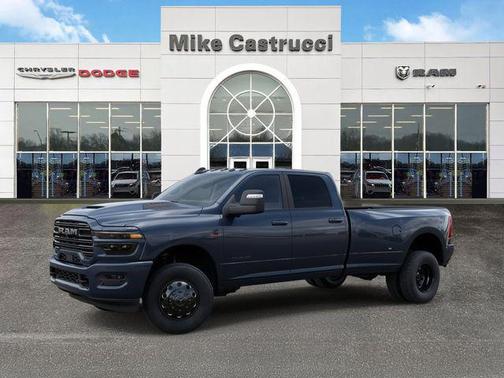 2026 RAM 3500 Laramie Crew Cab 4x4 8' Box