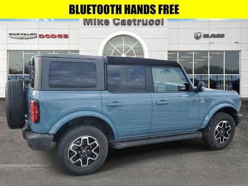 2022 Ford Bronco Outer Banks