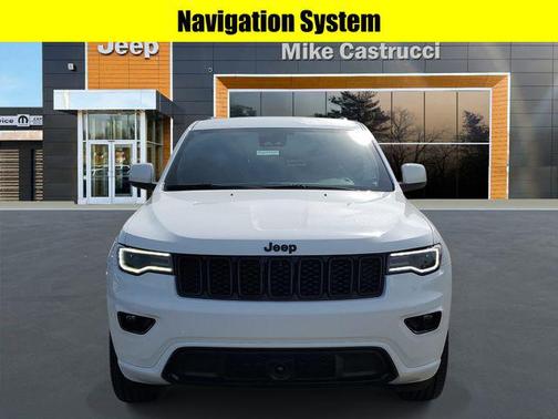 2022 Jeep Grand Cherokee Laredo