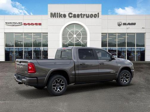 Granite Crystal Metallic Clearcoat 2027 RAM 1500 Laramie