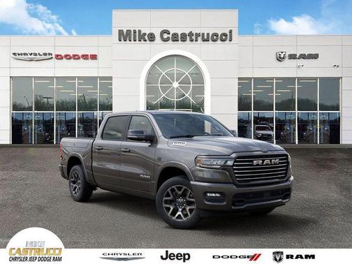 Granite Crystal Metallic Clearcoat 2027 RAM 1500 Laramie