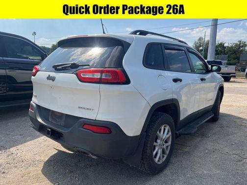 2017 Jeep Cherokee Sport