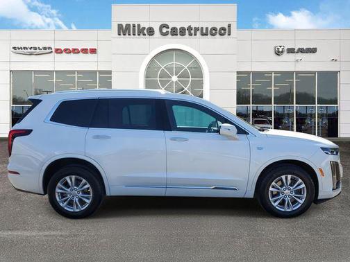 2024 Cadillac XT6 Luxury AWD