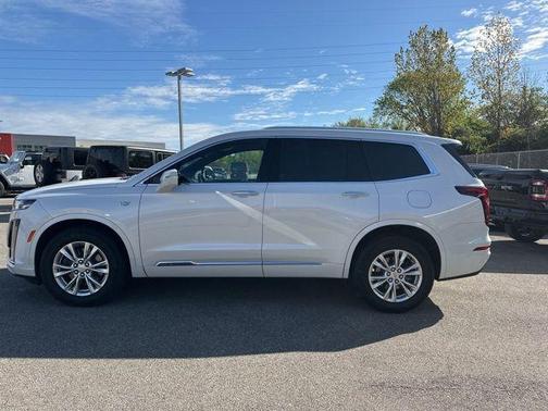 2024 Cadillac XT6 Luxury AWD