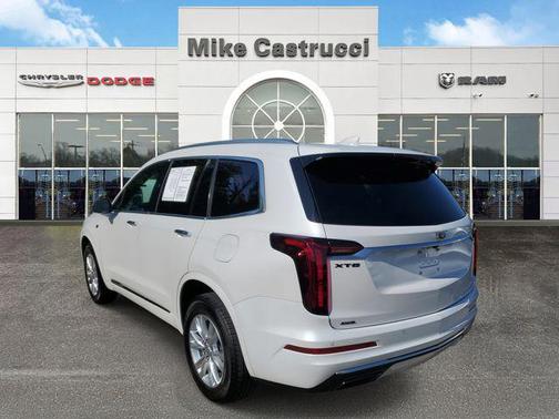 2024 Cadillac XT6 Luxury AWD