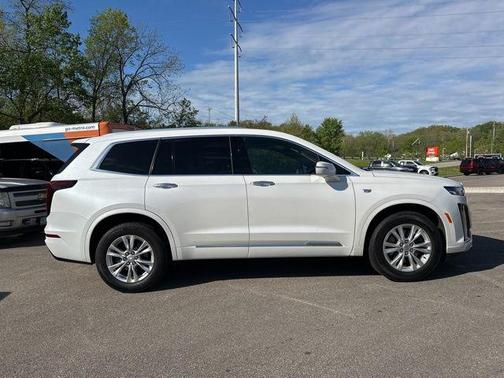 2024 Cadillac XT6 Luxury AWD