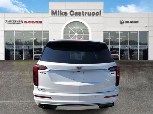 2024 Cadillac XT6 Luxury AWD