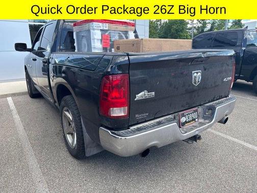 Brilliant Black Crystal Pearlcoat 2011 Dodge Ram 1500 SLT
