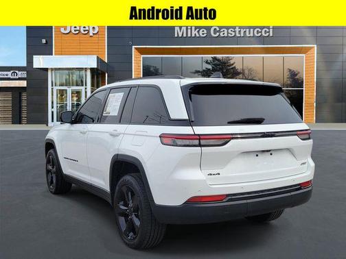 2023 Jeep Grand Cherokee Altitude