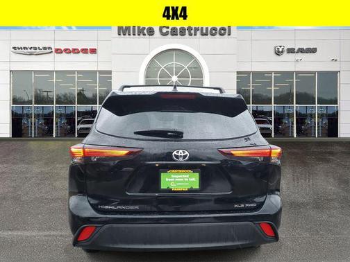 2024 Toyota Highlander XLE