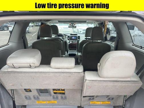 2013 Toyota Sienna XLE
