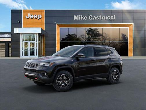Diamond Black Crystal Pearlcoat 2026 Jeep Compass Trailhawk