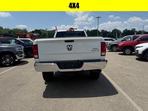 2018 RAM 2500 Tradesman Crew Cab 4x4 8' Box