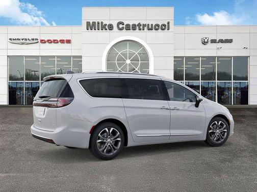 2026 Chrysler Pacifica L