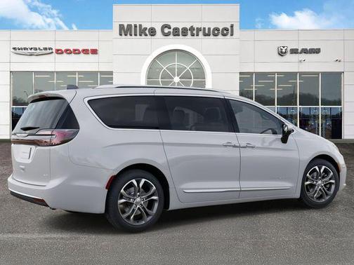 2026 Chrysler Pacifica L