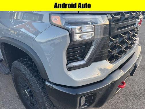 2025 Chevrolet Silverado 2500 4WD Crew Cab Standard Bed ZR2