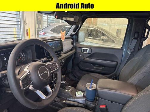 2024 Jeep Wrangler 4-Door Sahara 4x4