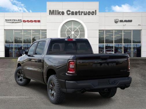 2026 RAM 1500 Warlock Crew Cab 4x4 5'7' Box