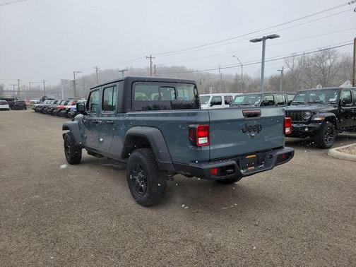 2026 Jeep Gladiator Sport