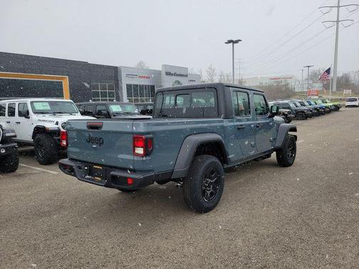 2026 Jeep Gladiator Sport
