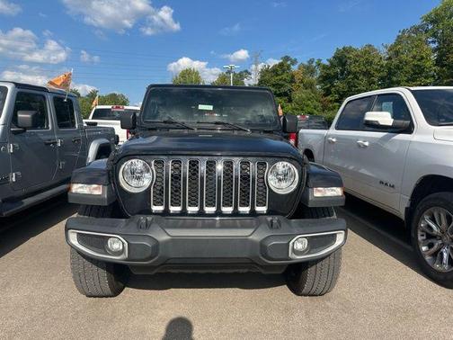 2022 Jeep Gladiator Overland