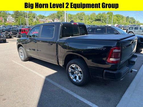 Diamond Black Crystal Pearlcoat 2022 RAM 1500 Big Horn/Lone Star