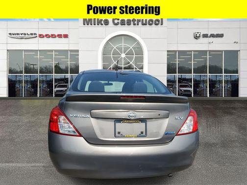 2013 Nissan Versa 1.6 S
