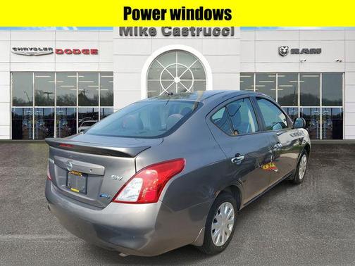 2013 Nissan Versa 1.6 S