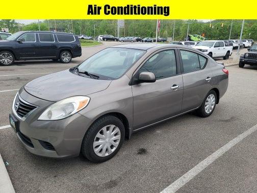 2013 Nissan Versa 1.6 S