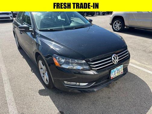 Black Uni 2015 Volkswagen Passat 1.8T Limited Edition