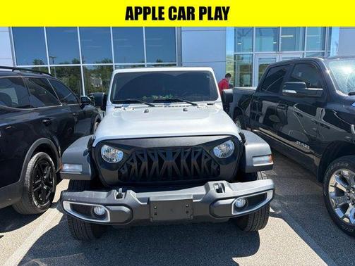 Silver Zynith Clearcoat 2023 Jeep Gladiator Sport S
