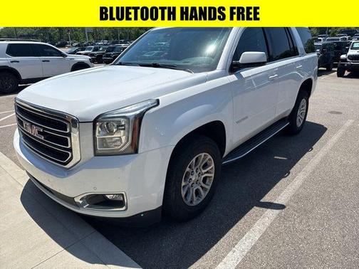 Summit White 2018 GMC Yukon SLT