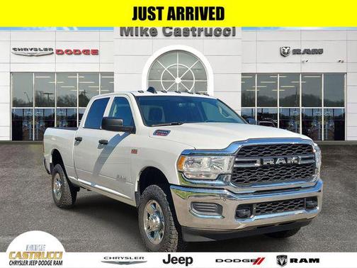 Bright White Clearcoat 2020 RAM 2500 Tradesman Crew Cab 4x4 6'4' Box