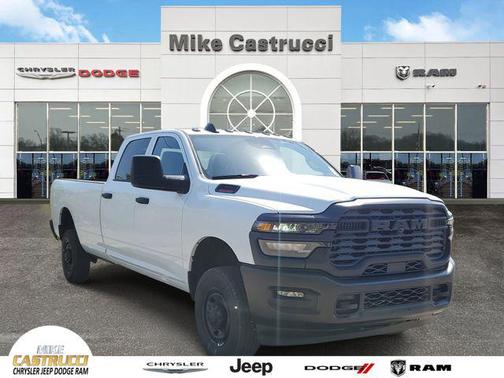 2025 RAM 2500 Tradesman Crew Cab 4x4 8' Box